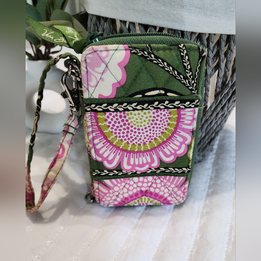 Vera Bradley Olivia Carry It All Wristlet Pink & Green